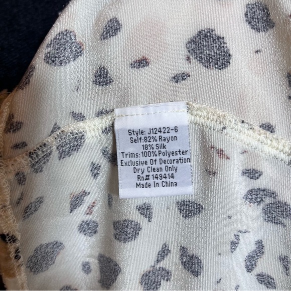 Johnny Was Floral Embroidered Velvet Sleeveless Boho Leopard Top Size XL - Picture 7 of 7